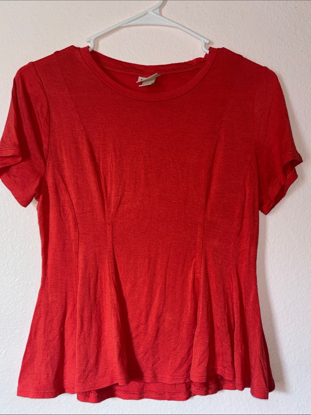 Mossimo Supply Co. Womanβs Coral Red Short Sleeve Peplum Tee, Size XS